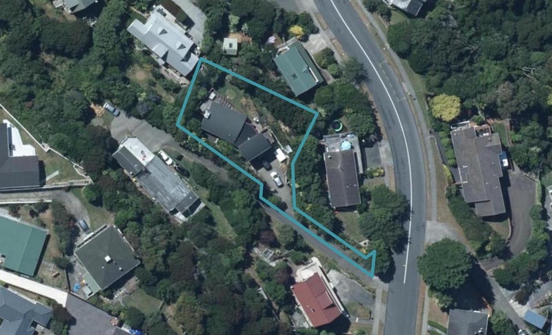 67 Ayton Drive, Whitby, Porirua - Carousel 1