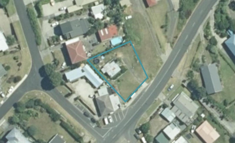 43 Wainui Road, Raglan, Raglan - Carousel 1