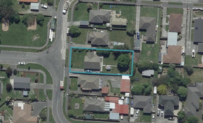 6 Momorangi Crescent, Redwood, Christchurch - Carousel 1