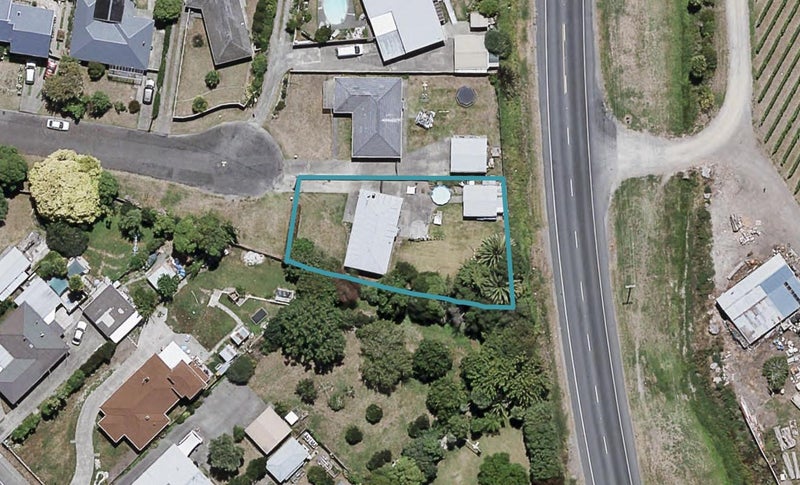 20 Shirley Place, Bay View, Napier - Carousel 1