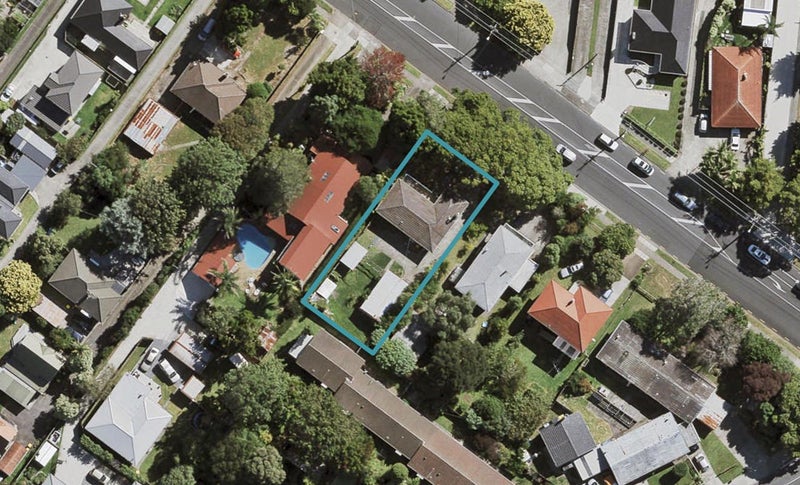 48 Swanson Road, Henderson, Auckland - Carousel 1