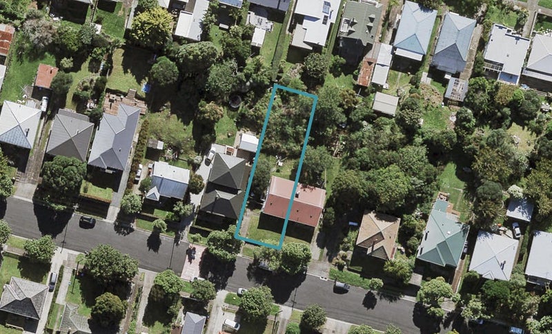 11 Wembley Road, Mount Eden, Auckland - Carousel 1