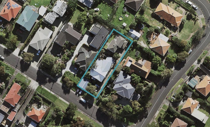 80A Ngatiawa Street, One Tree Hill, Auckland - Carousel 1
