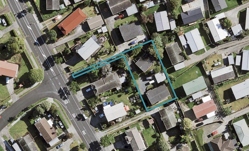 2/124 Finlayson Avenue, Clendon Park, Auckland - Carousel 1