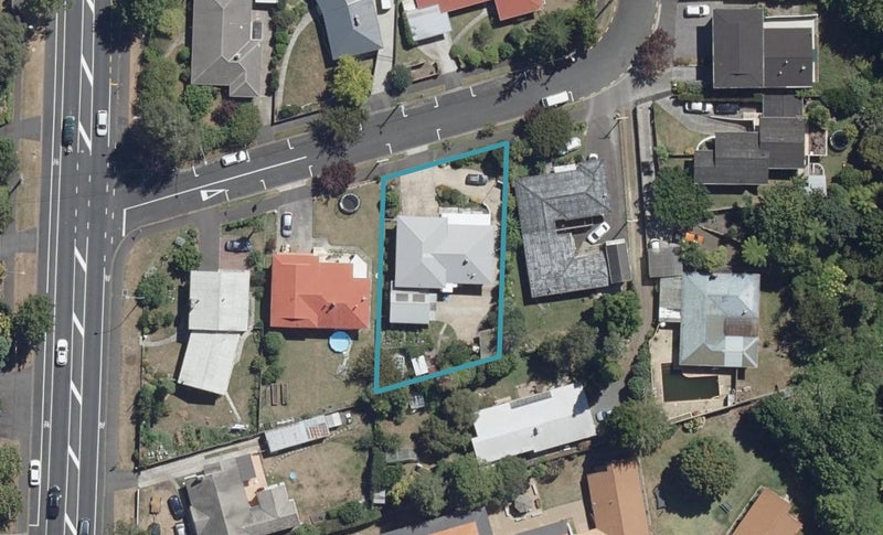 6 Chartwell Crescent, Chartwell, Hamilton - Carousel 1