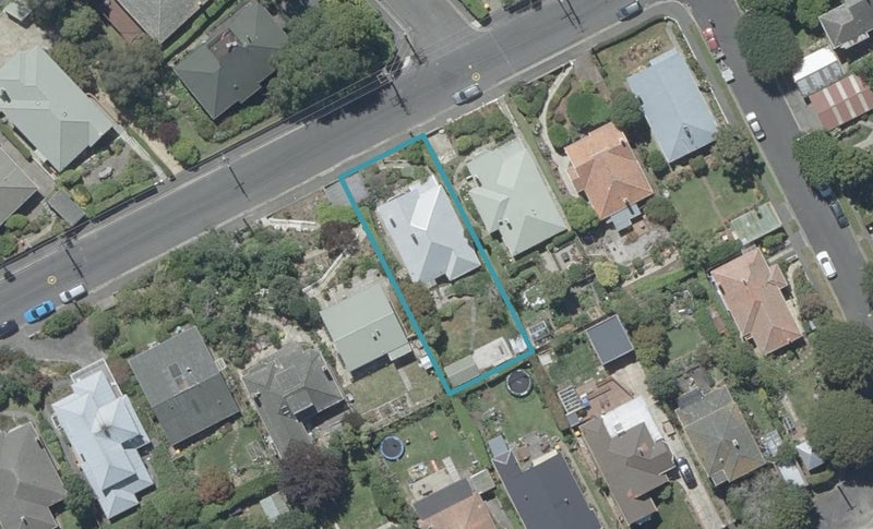 134 Signal Hill Road, Opoho, Dunedin - Carousel 1