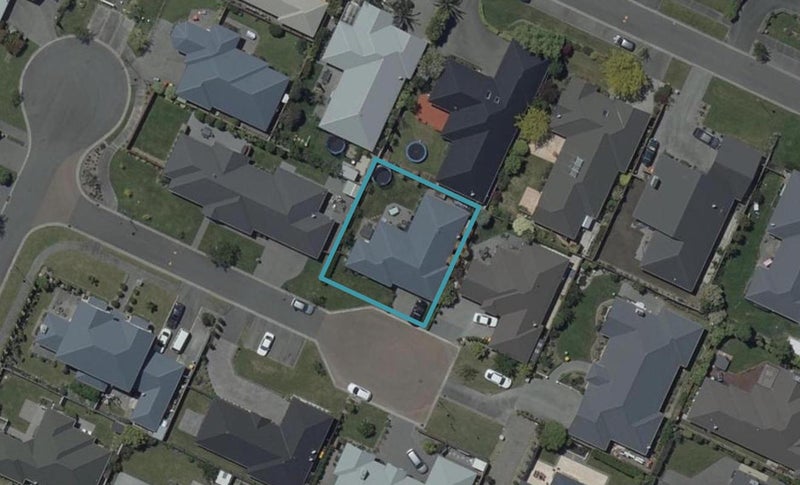 3 Grace Close, Aidanfield, Christchurch - Carousel 1