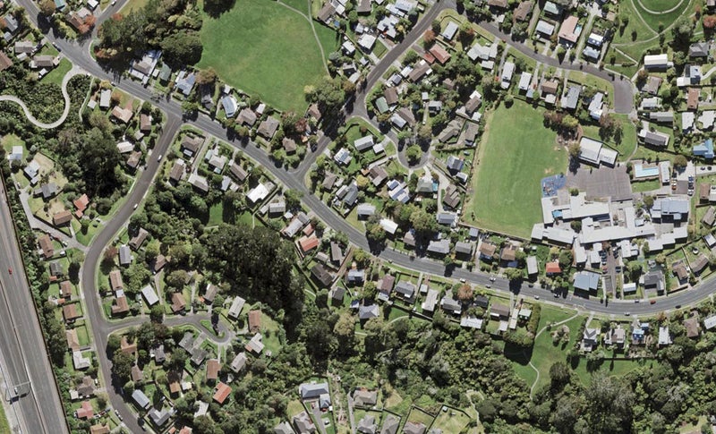 56A Oreil Avenue, West Harbour, Auckland - Carousel 1