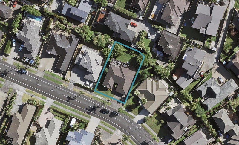 329 Hill Road, The Gardens, Auckland - Carousel 1