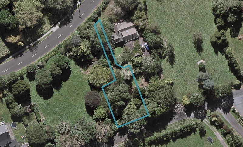 7 Patterson Road, Ferndale, New Plymouth - Carousel 1