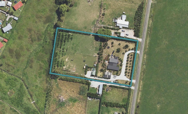 37 Wheatstone Road, Wainui, Gisborne - Carousel 1