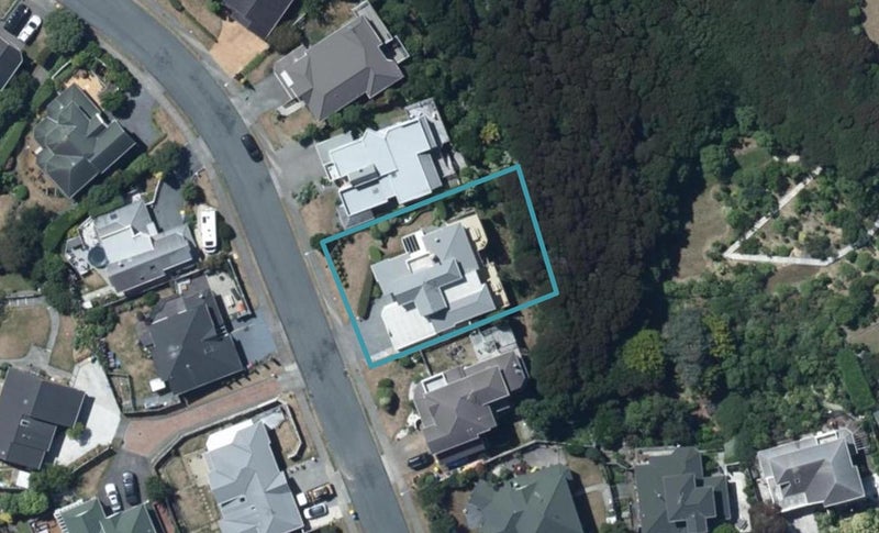 6 Dornoch Place, Papakowhai, Porirua - Carousel 1
