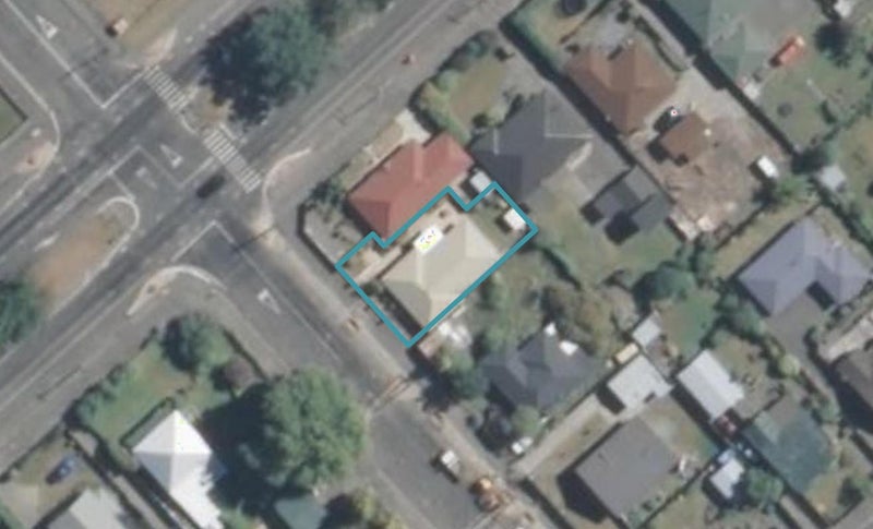 1 Wellington Street, Hampstead, Ashburton - Carousel 1