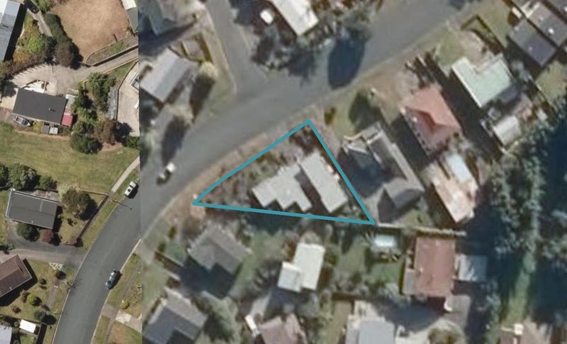 27 Raumati Crescent, Onerahi, Whangārei - Carousel 1
