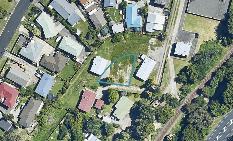 36B Meadowland Street, Matua, Tauranga - Carousel 1