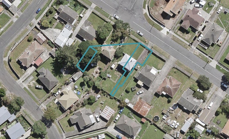 6/7 Macky Street, Taita, Lower Hutt - Carousel 1