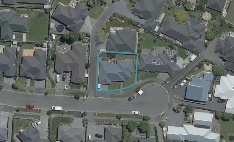 21 Harrys Way, Redwood, Christchurch - Carousel 1