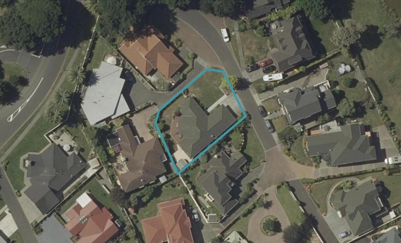 10 The Oaks, Awapuni, Palmerston North - Carousel 1
