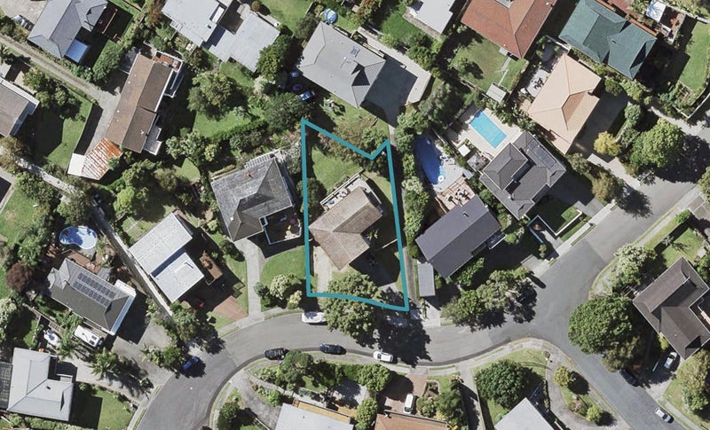 10 Kiri Place, Mairangi Bay, Auckland - Carousel 1