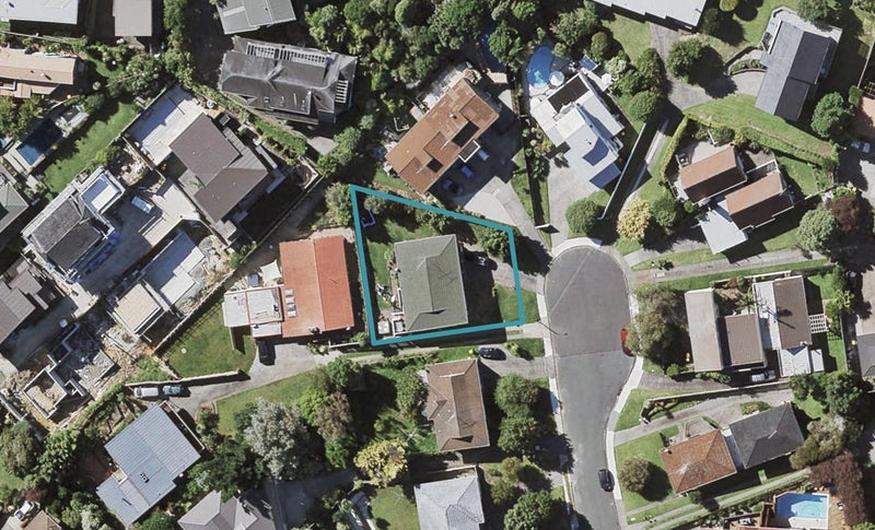 9 Prestige Place, Castor Bay, Auckland - Carousel 1