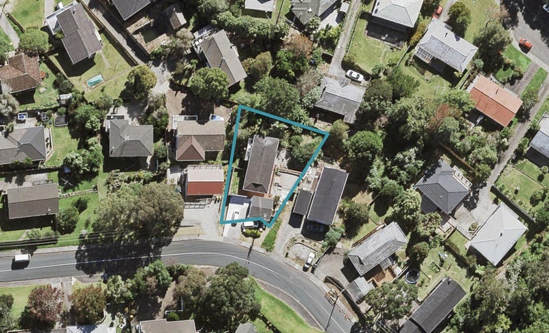 11 Bayview Road, Bayview, Auckland - Carousel 1