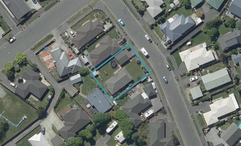 129 Bayswater Crescent, Bromley, Christchurch - Carousel 1
