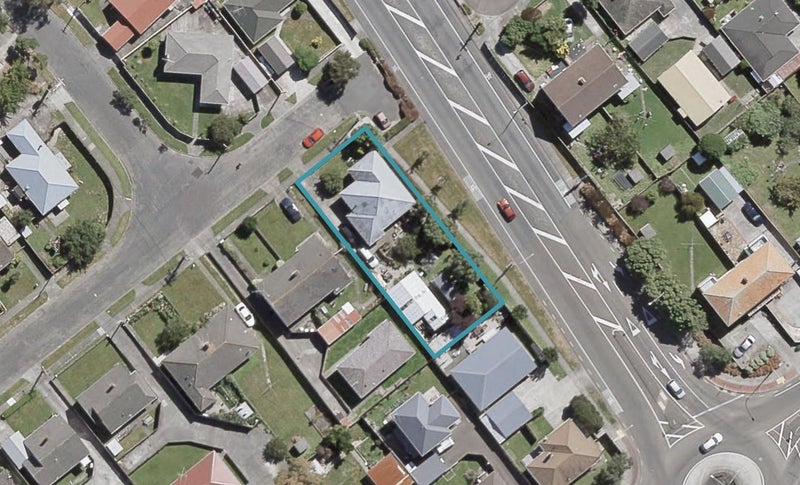 38 Athlone Crescent, Boulcott, Lower Hutt - Carousel 1