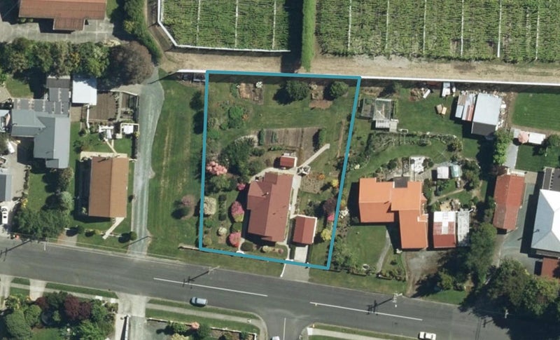 32 Fearon Street, Motueka - Carousel 1