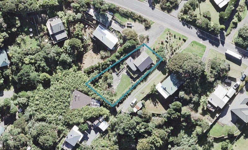 1129 Huia Road, Huia, Auckland - Carousel 1
