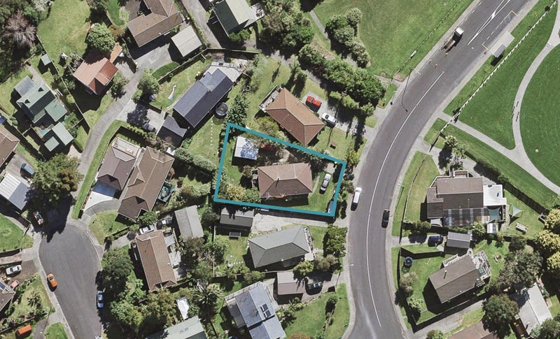 106 Lynn Road, Bayview, Auckland - Carousel 1