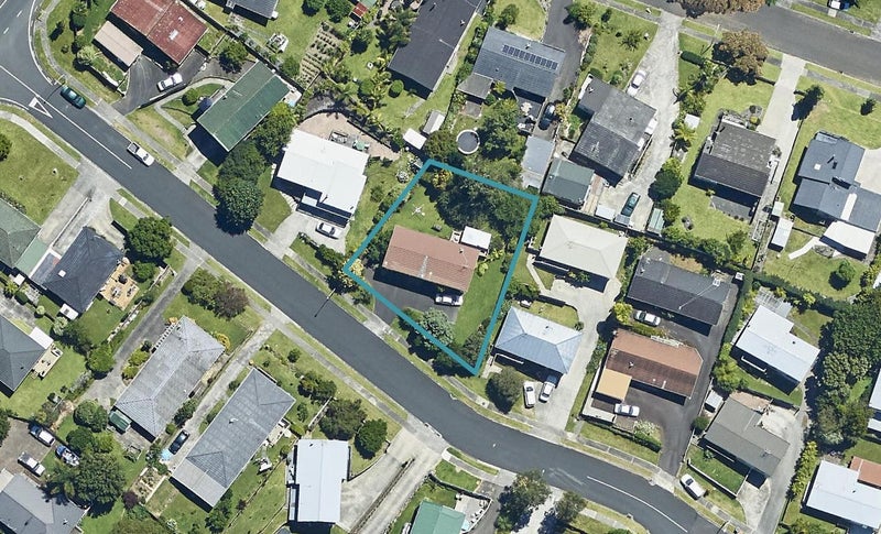 7 Chester Street, Judea, Tauranga - Carousel 1
