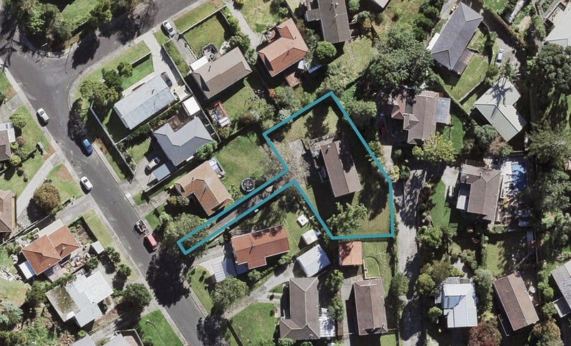 65 Powrie Street, Glenfield, Auckland - Carousel 1