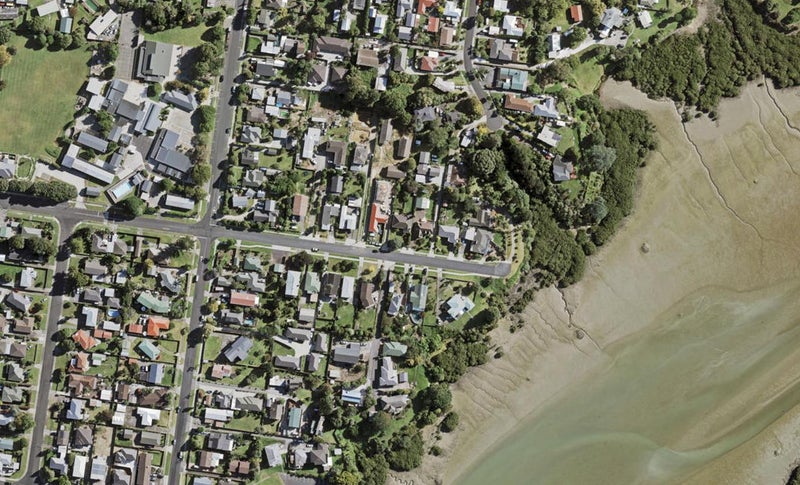 34 Estuary Road, Weymouth, Auckland - Carousel 1