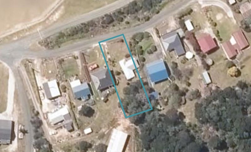 16 Bay View Road, POUTO - Carousel 1