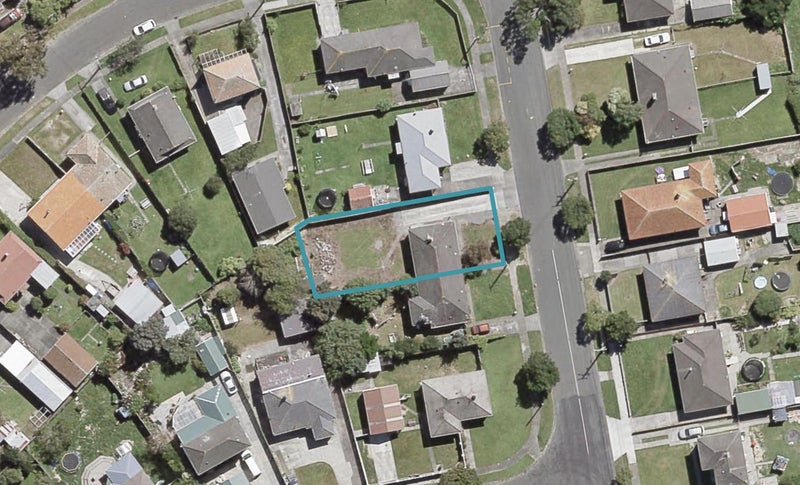 79 Reynolds Street, Taita, Lower Hutt - Carousel 1