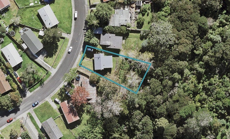 47 Taurus Crescent, Beach Haven, Auckland - Carousel 1