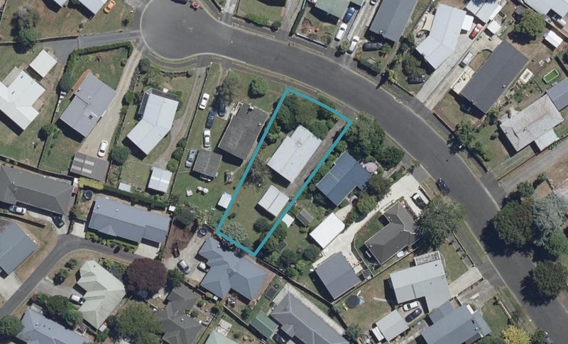 31 Lilac Street, Melville, Hamilton - Carousel 1