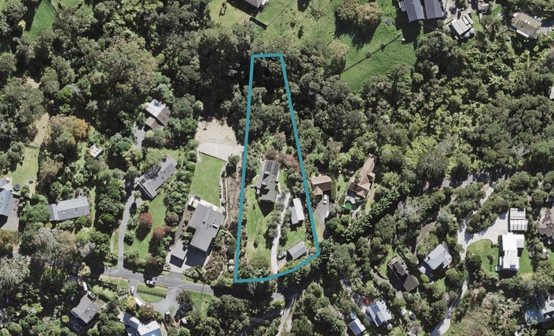 28 Chatham Avenue, Paremoremo, Auckland - Carousel 1