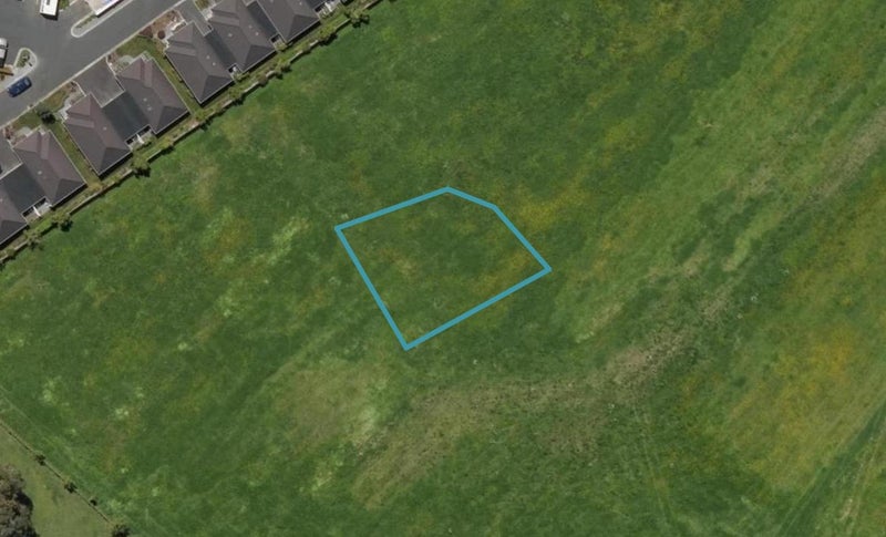 11 Hawthorne Lane, TE KAMO - Carousel 1