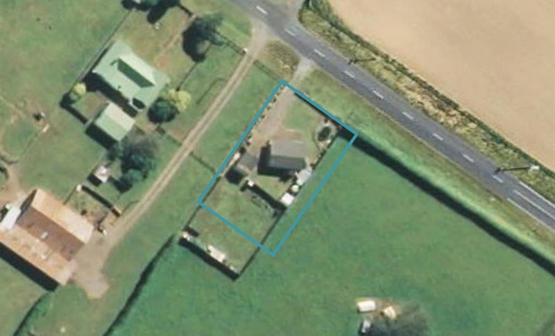 21 Egmont Street, Normanby, Hāwera - Carousel 1