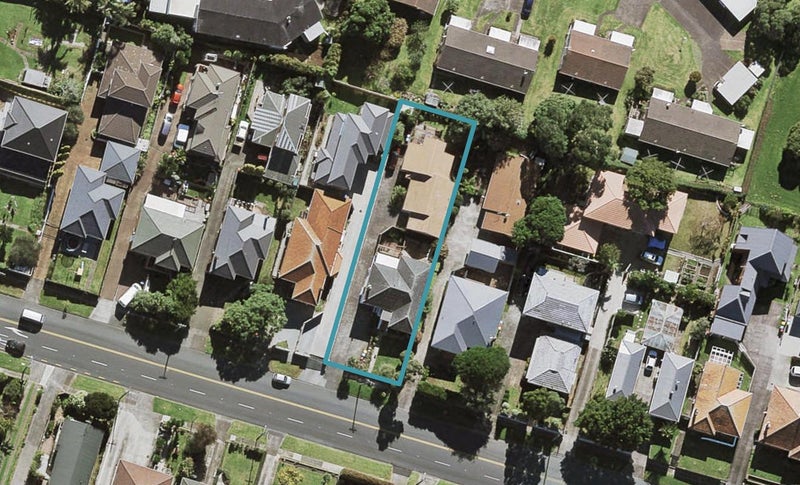10 Herd Road, Hillsborough, Auckland - Carousel 1