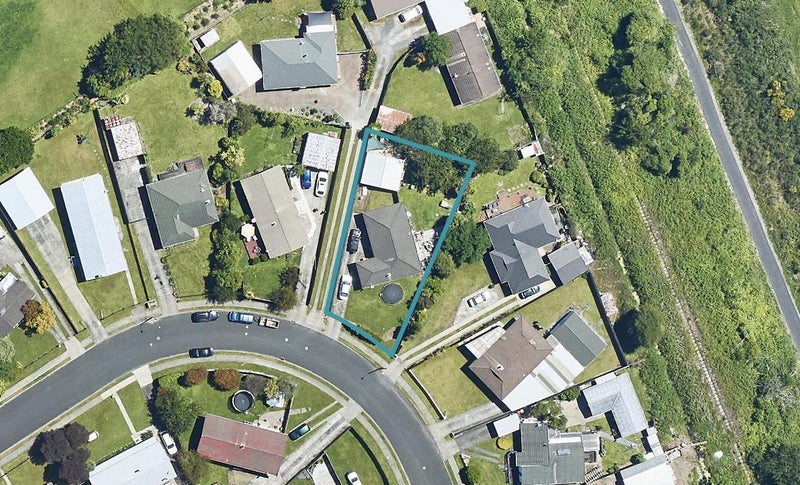 46 Barnard Road, Fairy Springs, Rotorua - Carousel 1