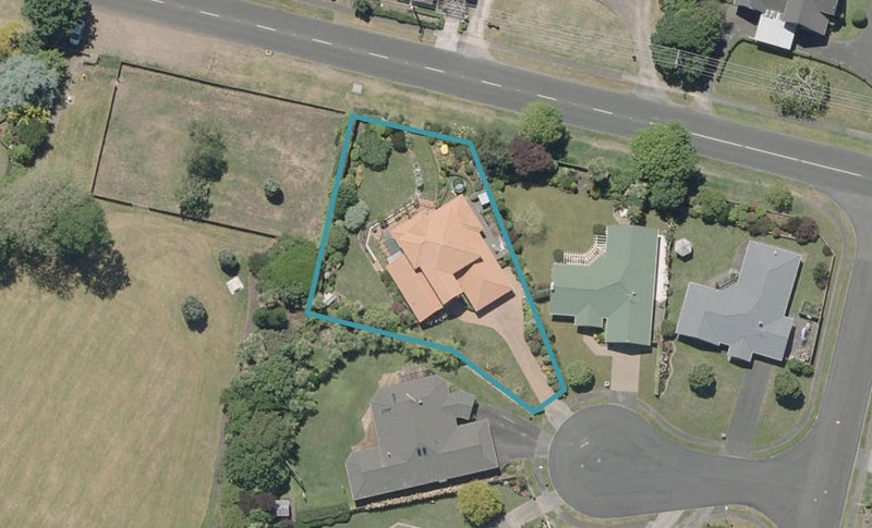 6 Goldsbury Place, Otamatea, Whanganui - Carousel 1