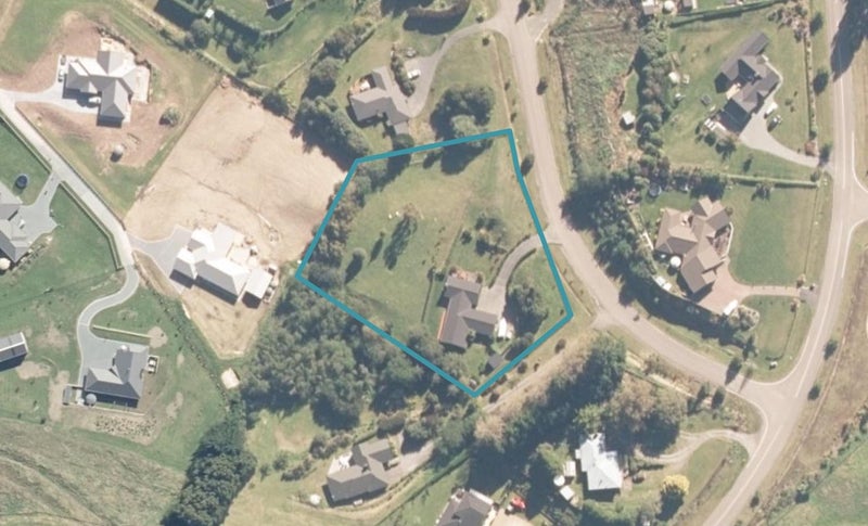 23 Dalmore Way, Taupo - Carousel 1