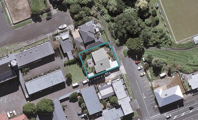 4 Watson Street, Strandon, New Plymouth - Carousel 1