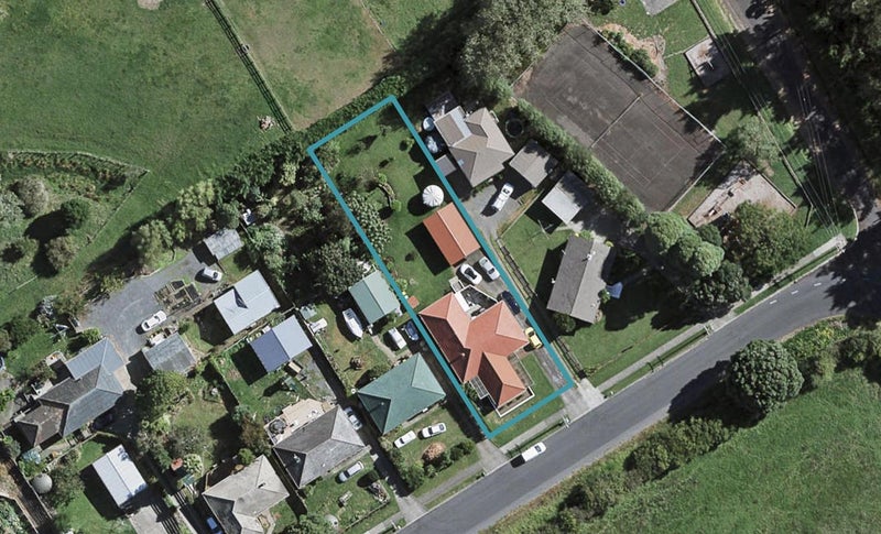 66 Mcrobbie Road, Papakura - Carousel 1