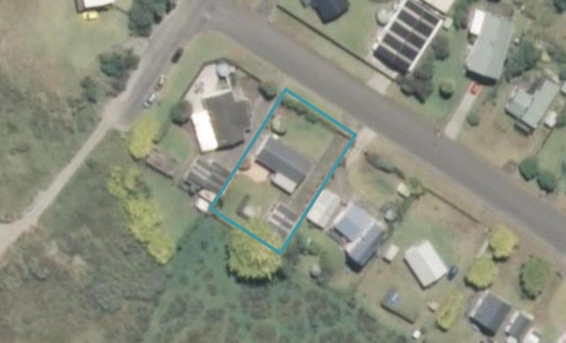 22 James Street, Waikawa Beach, Manakau - Carousel 1