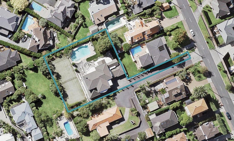 71 Vale Road, St Heliers, Auckland - Carousel 1