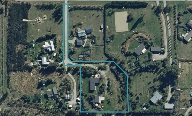 101 Newcastle Road, Wanaka - Carousel 1