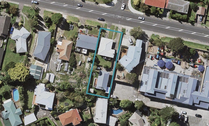 1/63 Reeves Road, Pakuranga, Auckland - Carousel 1